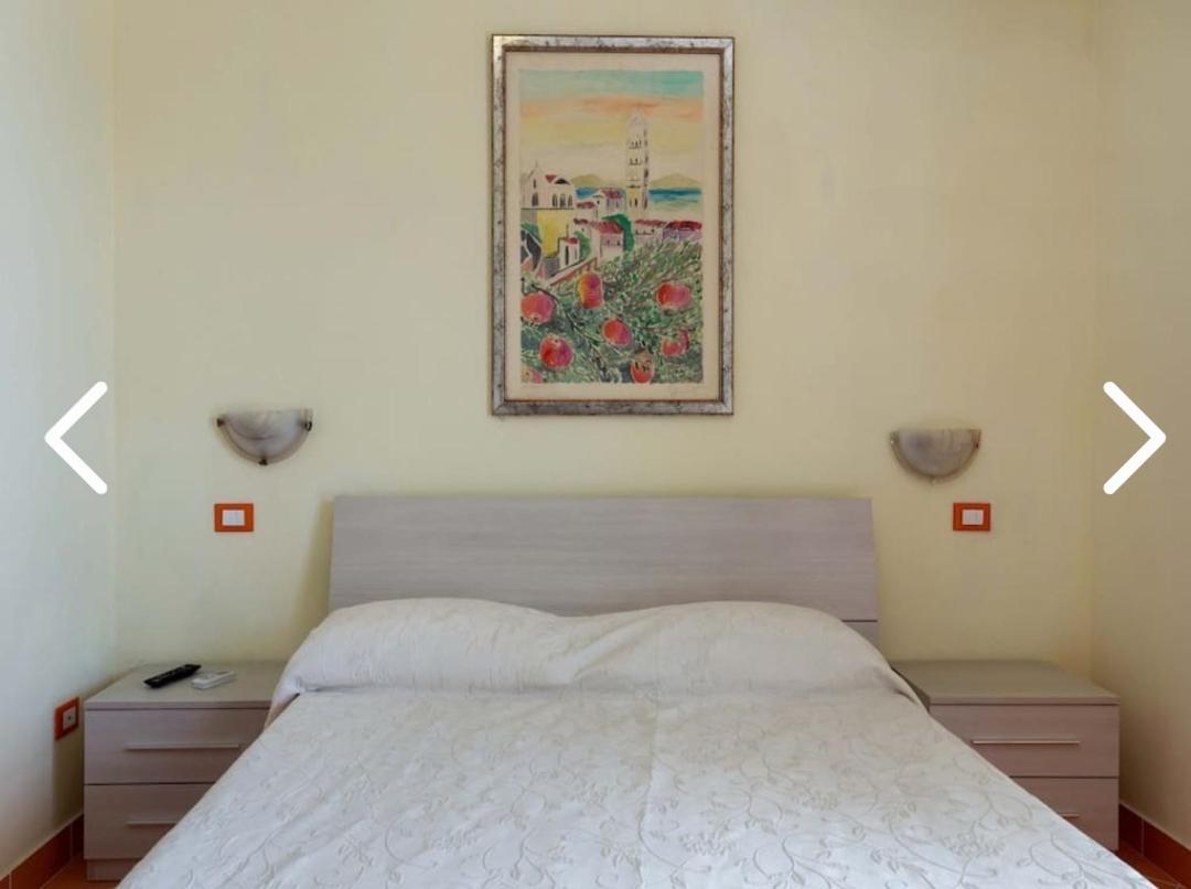 La Nave Sul Mare Di Taormina Bed & Breakfast เลโตยานนี ภายนอก รูปภาพ